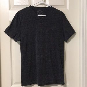 Men’s American Eagle tee